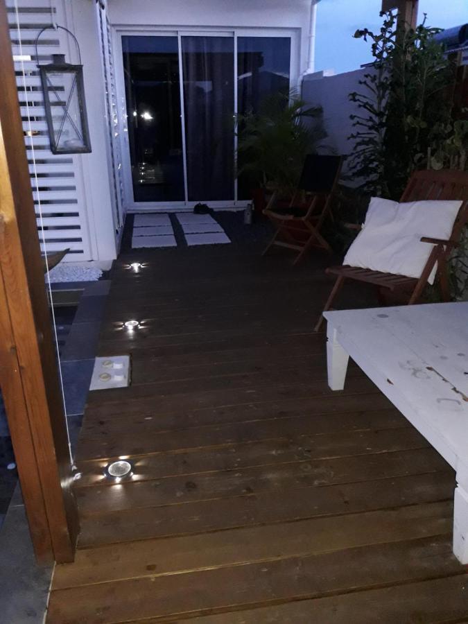 Maison Tonga Piscine Jaccuzi Saint Pierre Exteriér fotografie
